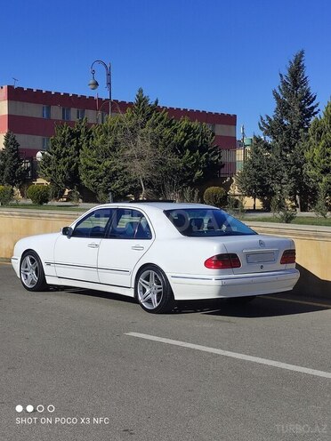 Mercedes E 320 2000, 390,000 km - 3.2 l - Bakı
