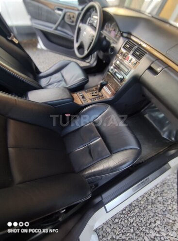 Mercedes E 320 2000, 390,000 km - 3.2 l - Bakı