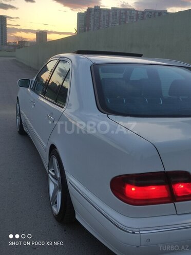 Mercedes E 320 2000, 390,000 km - 3.2 l - Bakı