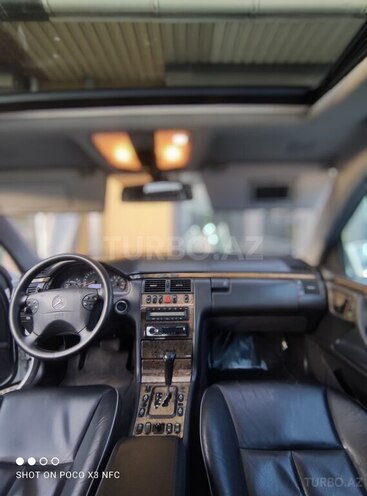 Mercedes E 320 2000, 390,000 km - 3.2 l - Bakı