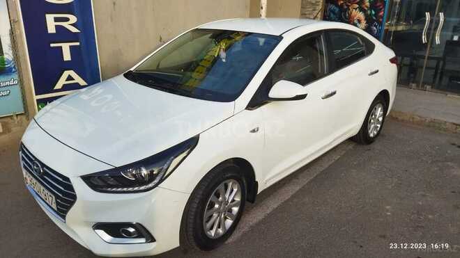 Hyundai Accent 2019, 95,000 km - 1.6 l - Bakı