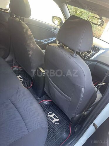Hyundai Accent 2014, 165,000 km - 1.6 l - Bakı