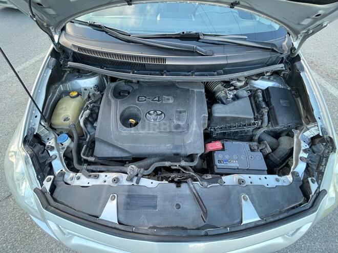 Toyota Auris 2011, 225,000 km - 1.4 l - Bakı