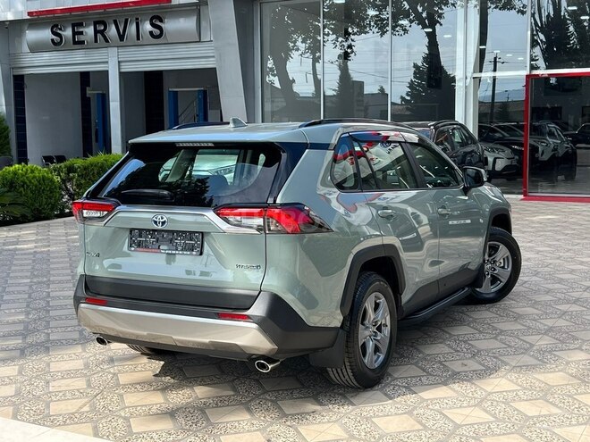 Toyota RAV4 2023, 0 km - 2.5 л - Lənkəran