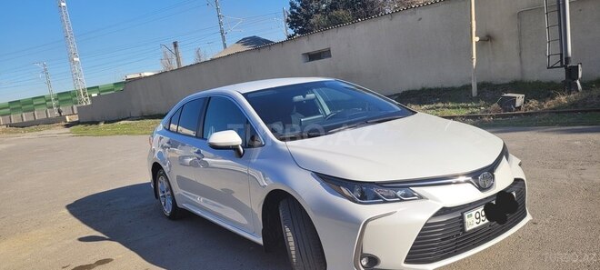Toyota Corolla 2011, 64,000 km - 1.6 l - Bakı