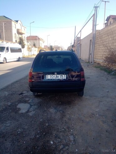 Opel Astra 1994, 388,000 km - 1.6 l - Sumqayıt