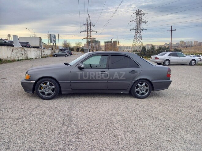 Mercedes C 230 2000, 205,000 km - 2.3 л - Bakı