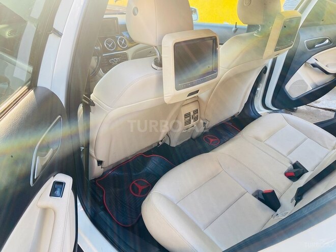 Mercedes GLA 250 2015, 179,000 km - 2.0 l - Bakı