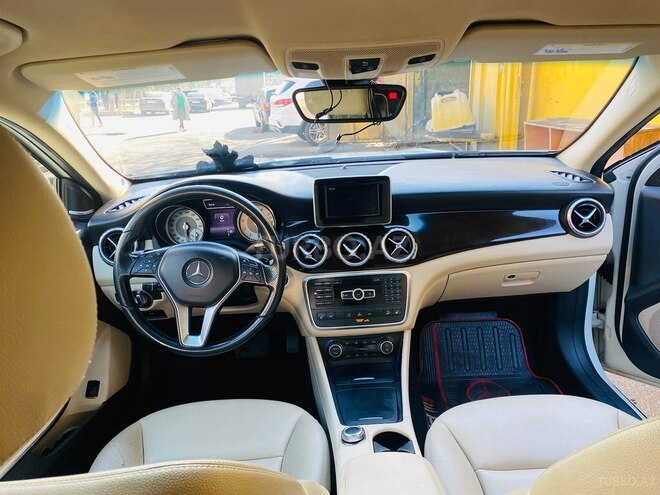 Mercedes GLA 250 2015, 179,000 km - 2.0 l - Bakı