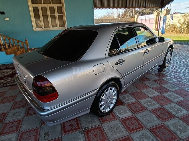 Mercedes C 240 1999, 263,000 km - 2.4 l - Ağcabədi