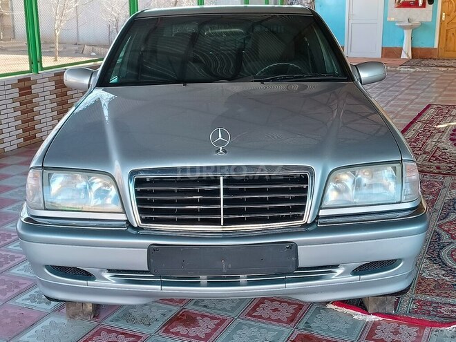 Mercedes C 240 1999, 263,000 km - 2.4 l - Ağcabədi