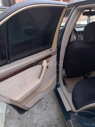 Mercedes C 280 1995, 533,045 km - 2.8 l - Bakı