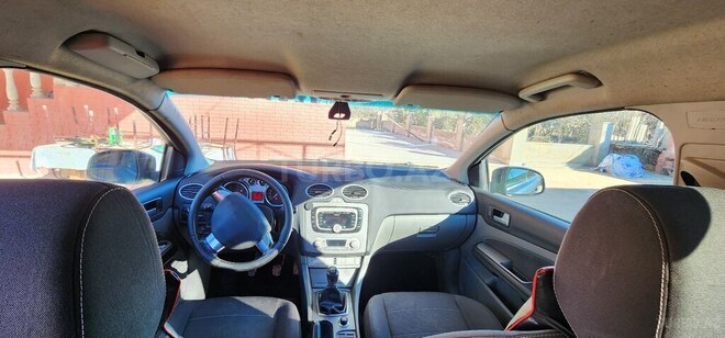 Ford Focus 2009, 247,000 km - 1.6 l - Salyan