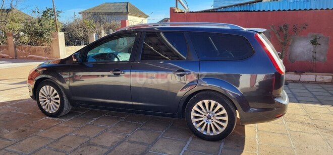 Ford Focus 2009, 247,000 km - 1.6 l - Salyan