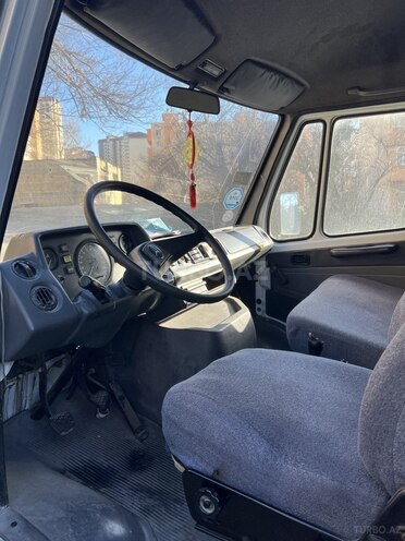 Mercedes 208 D 1994, 493,700 km - 2.3 l - Bakı