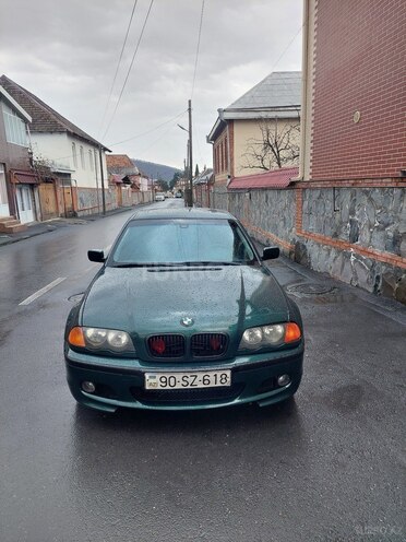 BMW 320 1999, 314,000 km - 2.0 l - Qax