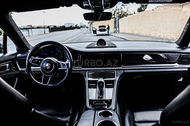 Porsche Panamera 4S 2017, 63,000 km - 2.9 l - Bakı