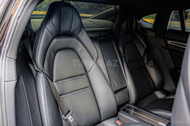 Porsche Panamera 4S 2017, 63,000 km - 2.9 l - Bakı