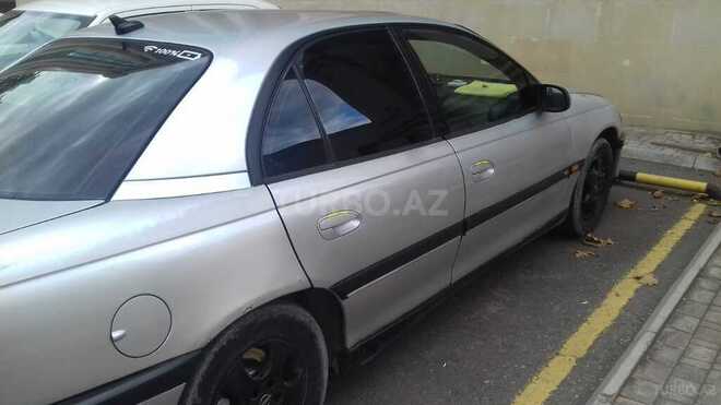 Opel Omega 1996, 258,600 km - 2.0 l - Gəncə