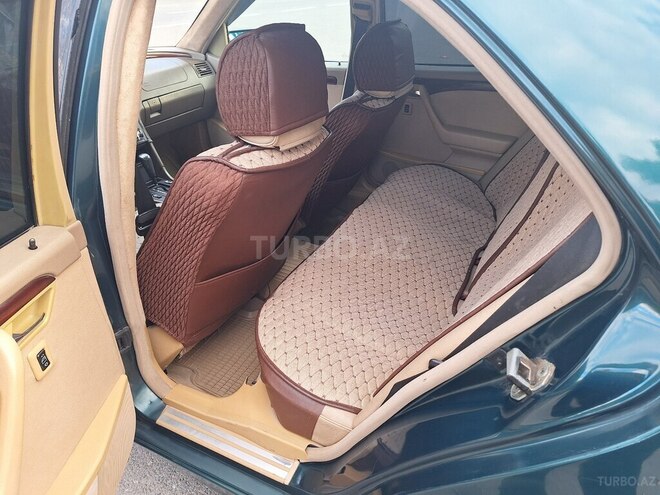 Mercedes C 220 1995, 263,000 km - 2.2 л - Mingəçevir