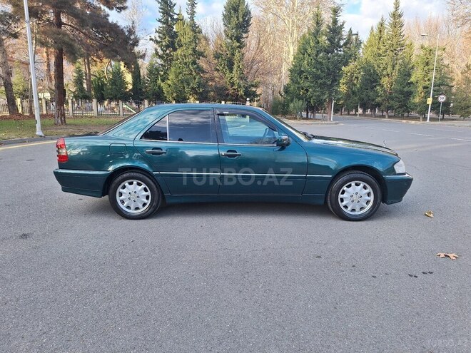 Mercedes C 220 1995, 263,000 km - 2.2 л - Mingəçevir