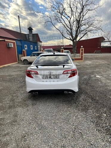 Toyota Camry 2013, 167,000 km - 2.5 л - Şəmkir