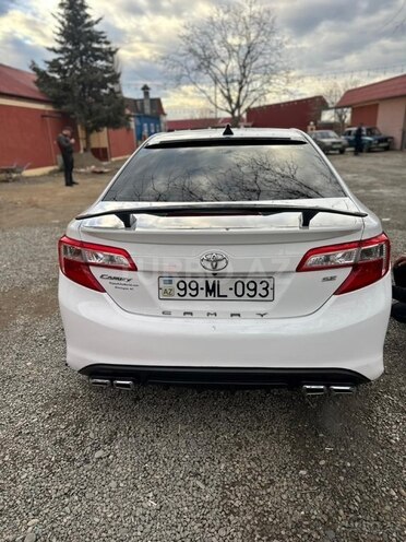 Toyota Camry 2013, 167,000 km - 2.5 л - Şəmkir