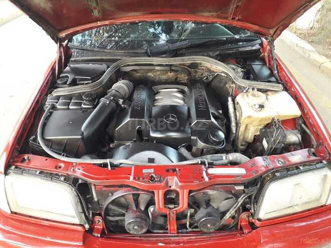 Mercedes C 240 1997, 370,000 km - 2.4 л - Sumqayıt