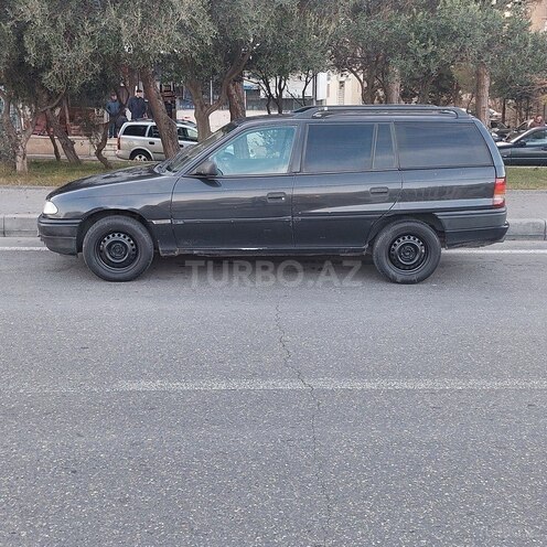 Opel Astra 1996, 356,400 km - 1.6 l - Bakı