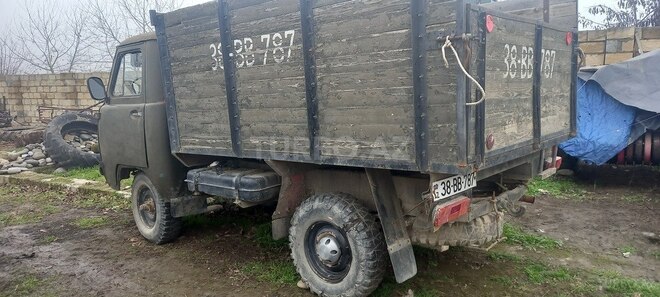 UAZ 3303 1991, 278,046 km - 2.4 l - Qusar