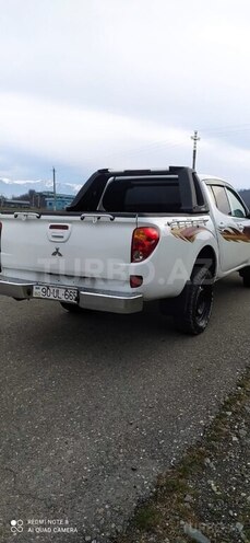 Mitsubishi L200 2013, 264,000 km - 2.5 l - Qəbələ