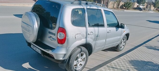 Chevrolet Niva 2006, 123,000 km - 1.7 л - Şamaxı
