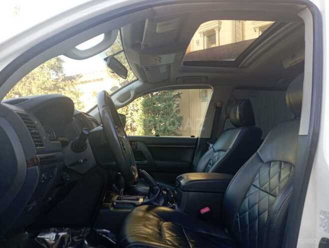 Toyota Land Cruiser 2011, 200,000 km - 4.0 l - Bakı