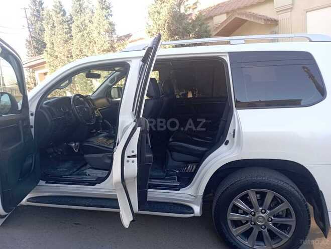 Toyota Land Cruiser 2011, 200,000 km - 4.0 l - Bakı