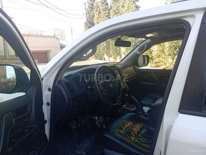 Toyota Land Cruiser 2011, 200,000 km - 4.0 l - Bakı