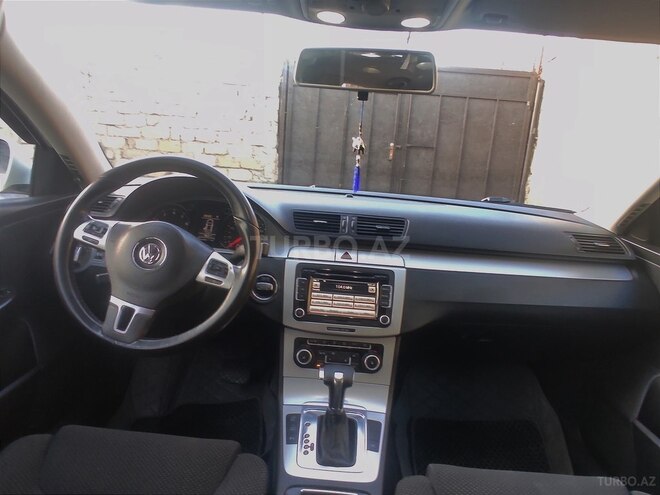 Volkswagen Passat 2010, 227,000 km - 1.8 l - Xırdalan