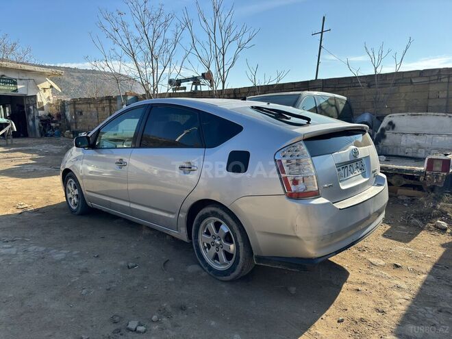 Toyota Prius 2009, 323,000 km - 1.5 л - Bakı