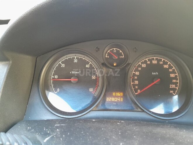 Opel Astra 2010, 353,000 km - 1.3 l - Bakı