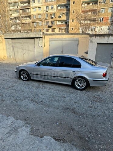 BMW 525 2003, 281,338 km - 2.5 l - Bakı