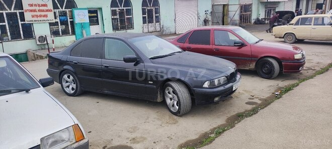 BMW 523 1996, 289,000 km - 2.5 л - Xaçmaz