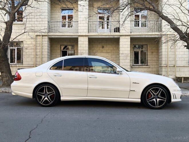 Mercedes E 350 2008, 295,000 km - 3.5 l - Bakı