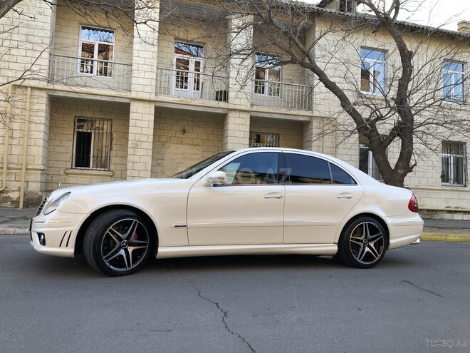 Mercedes E 350 2008, 295,000 km - 3.5 l - Bakı