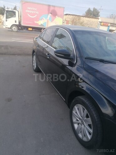 Volkswagen Passat 2011, 275,000 km - 2.5 l - Bakı