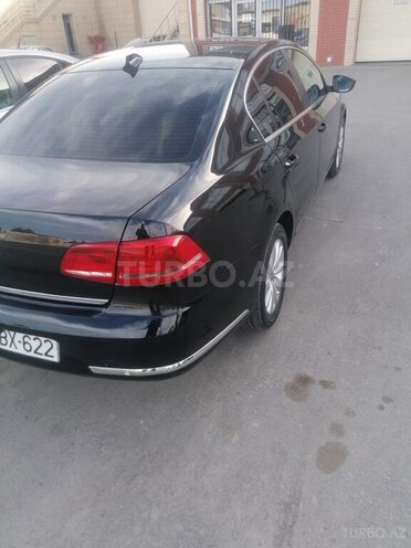 Volkswagen Passat 2011, 275,000 km - 2.5 l - Bakı