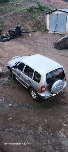 Chevrolet Niva 2005, 230,000 km - 1.7 l - Lerik