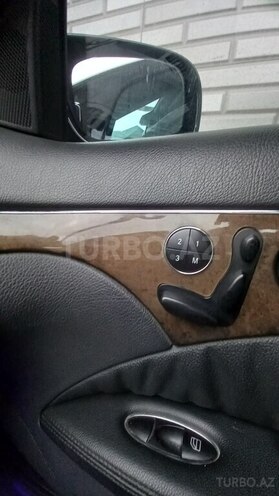 Mercedes E 320 2002, 202,000 km - 3.2 l - Bakı