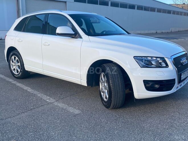 Audi Q5 2011, 196,000 km - 2.0 л - Bakı