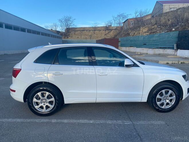 Audi Q5 2011, 196,000 km - 2.0 л - Bakı