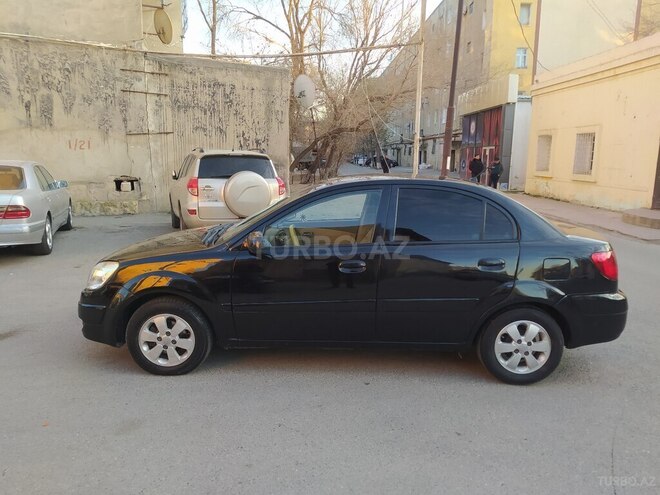 Kia Rio 2006, 329,000 km - 1.4 l - Sumqayıt