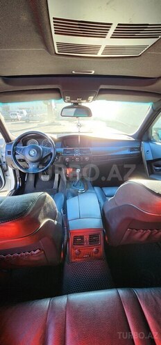 BMW 530 2006, 199,000 km - 3.0 л - Mingəçevir